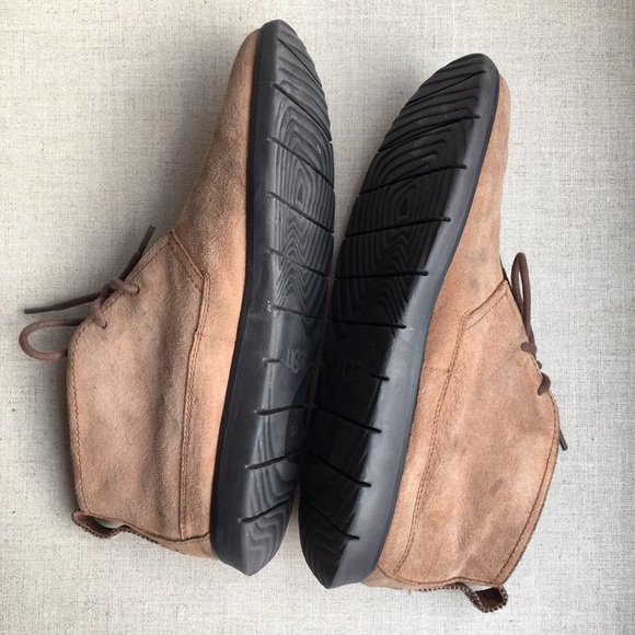 UGG Men US 10 EU 43 Brown Leather Lace-Up Boots - Picture 4 of 9